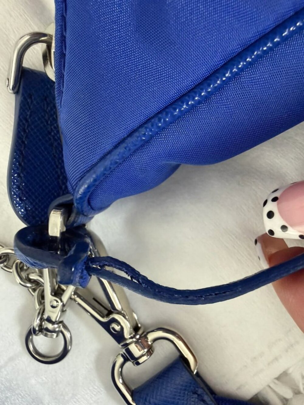 PRADA Re-Edition 2005 Shoulder Bag in Blue - Picture 10 of 15
